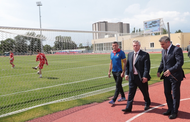 Теперь официально: Стадиону "Труд" в Ростове присвоено имя олимпийского чемпиона Сергея Литвинова